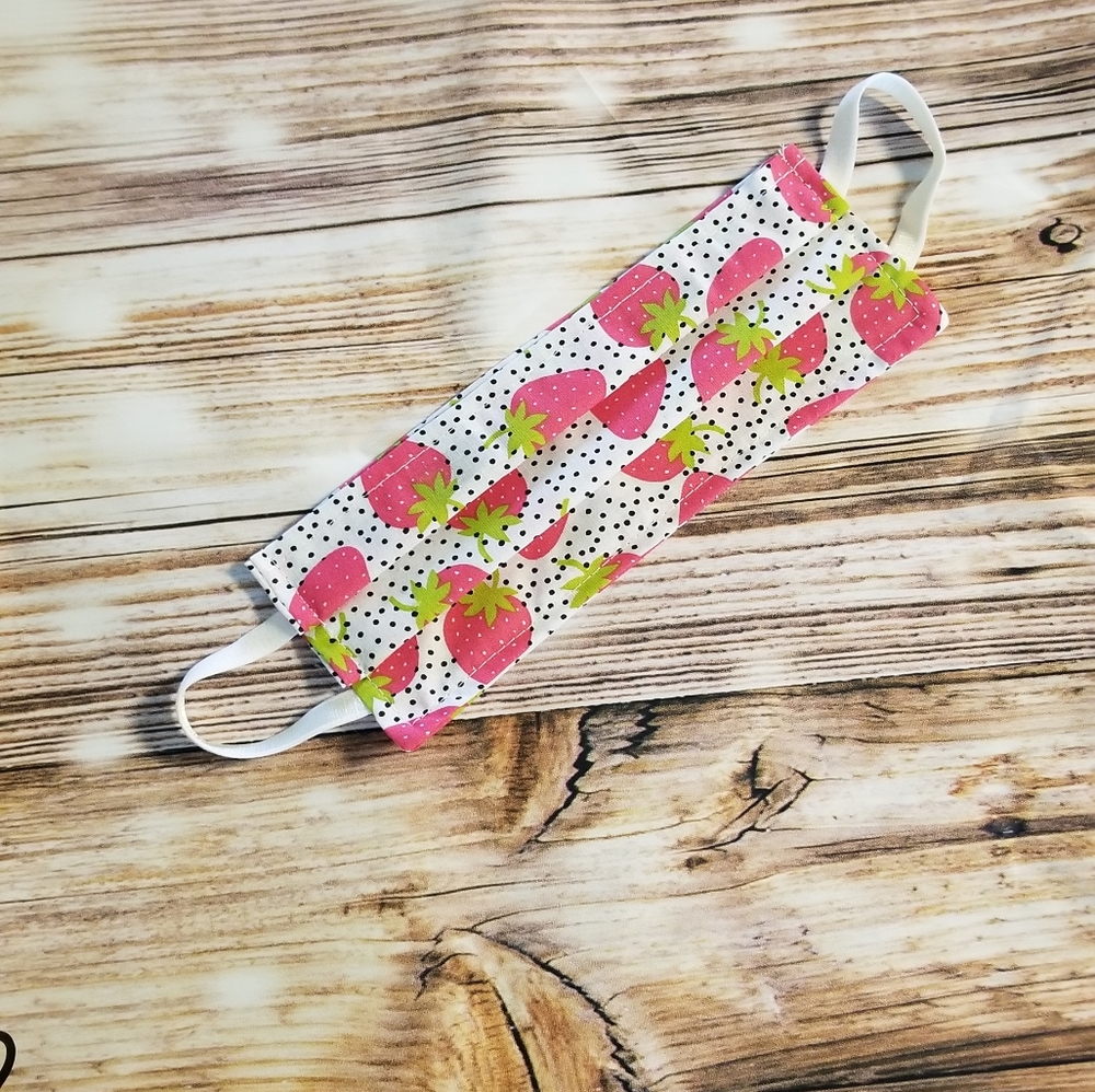 Kids Strawberry Mask